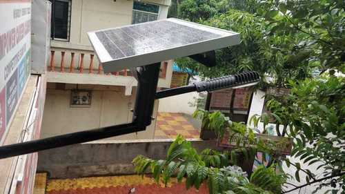 सौर स्ट्रीट लाइट्स