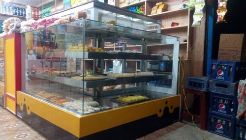 बेकरी डिस्प्ले