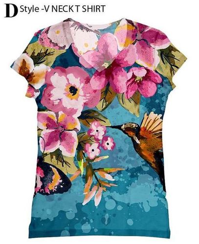 महिलाओं की AOP टीशर्ट