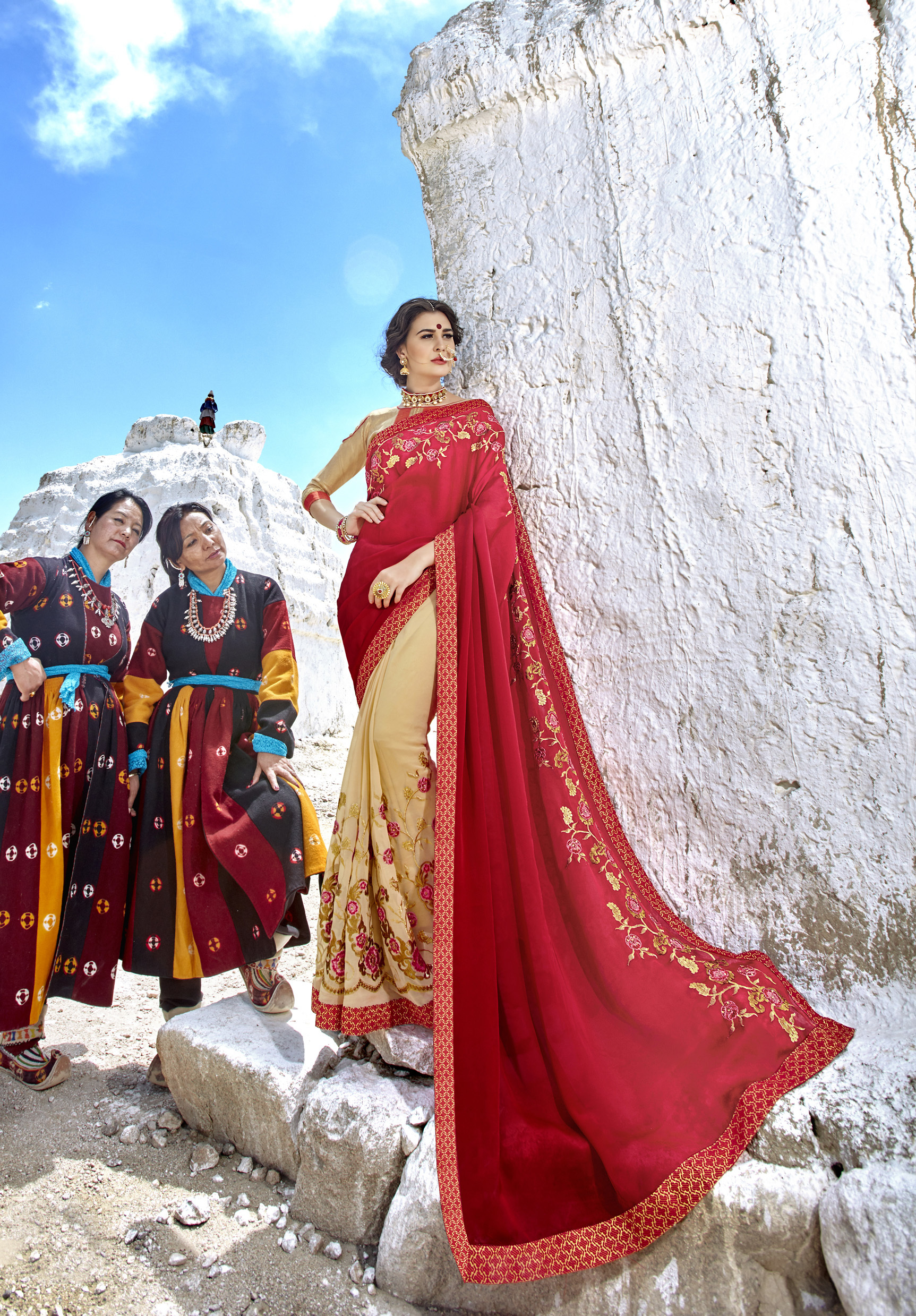 As Per Image Zarsodi Saree