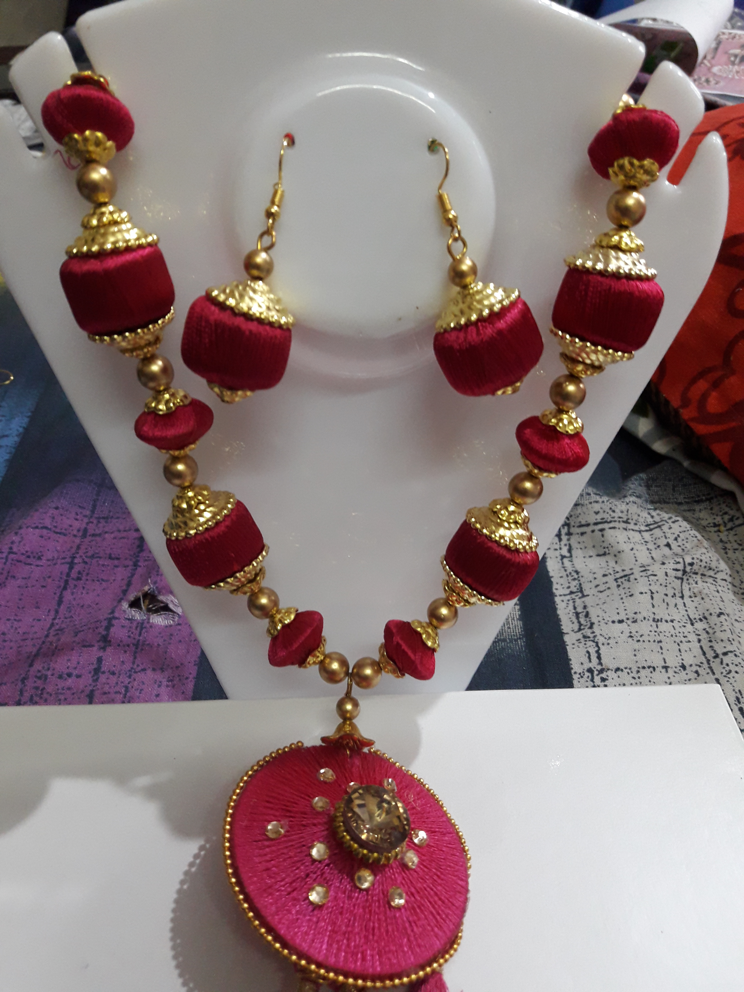 Silk Thread Jewellery Gender: Women