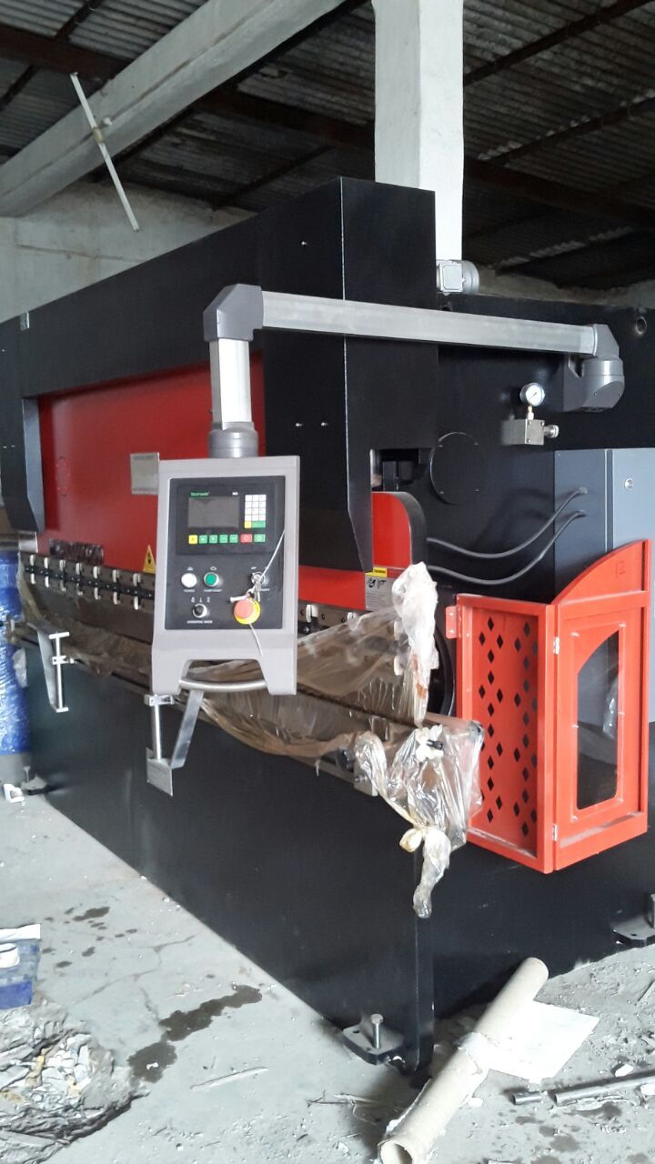Hydraulic Shearing Machine