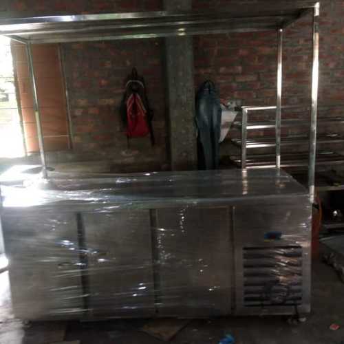 औद्योगिक अंडर काउंटर रेफ्रिजरेटर
