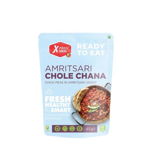 खाने के लिए तैयार अमृतसरी छोले