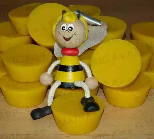 पीला मोम