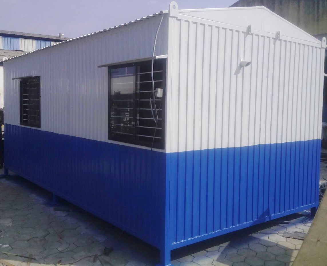 Prefabricated Portable Storage Cabin - Mild Steel | 5000 Kg Capacity, 3mm Wall Thickness, Customizable Color, Wind Resistant