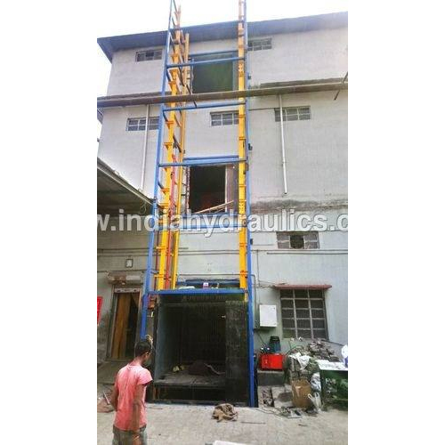 दीवार पर माउंट किया गया स्टैकर
