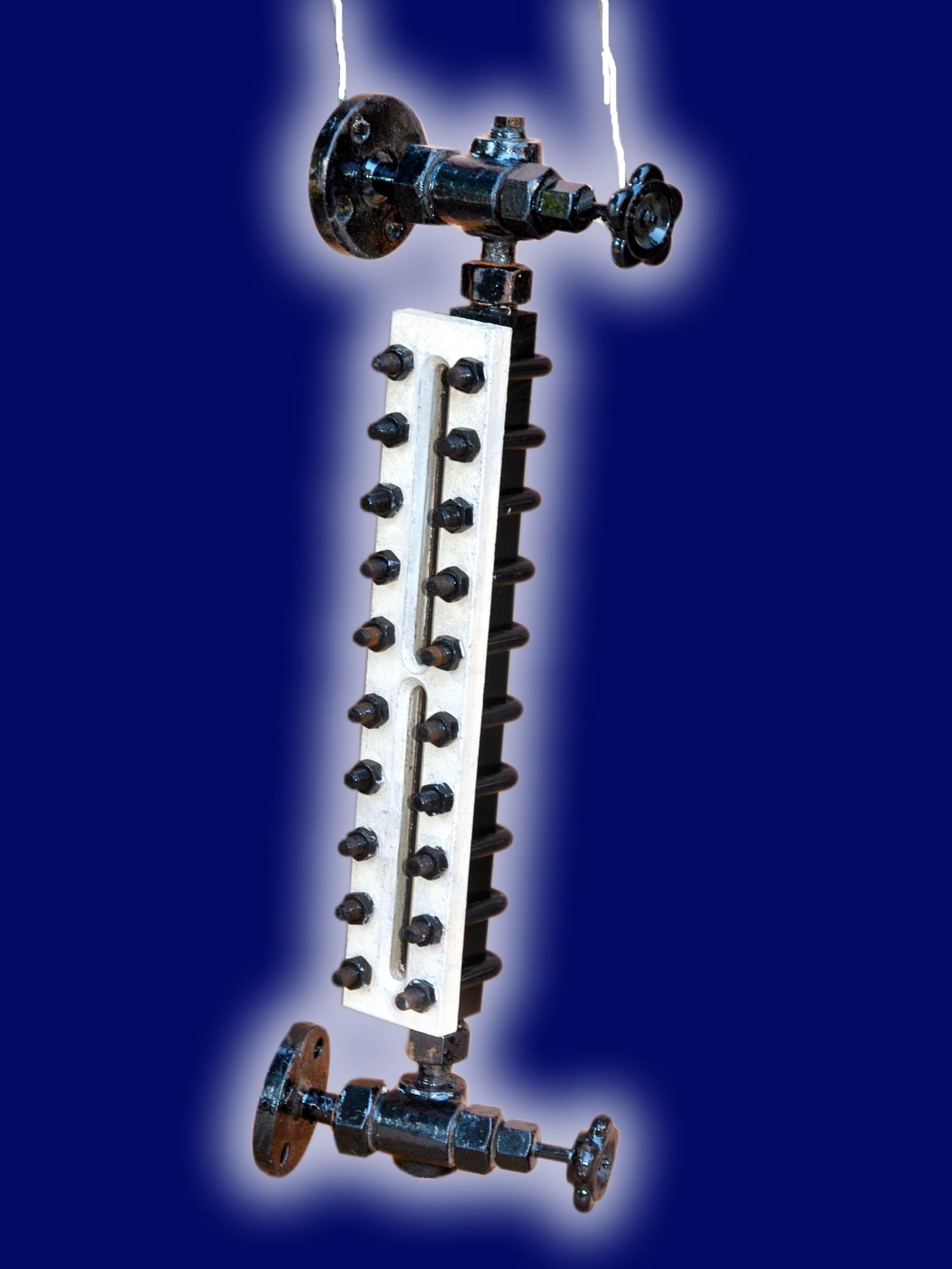 Reflex Level Indicator - Borosilicate Glass, 3000 Mm Length, Up To 400â°c | High-pressure, Easy Visual Liquid Level Monitoring, Custom Connections
