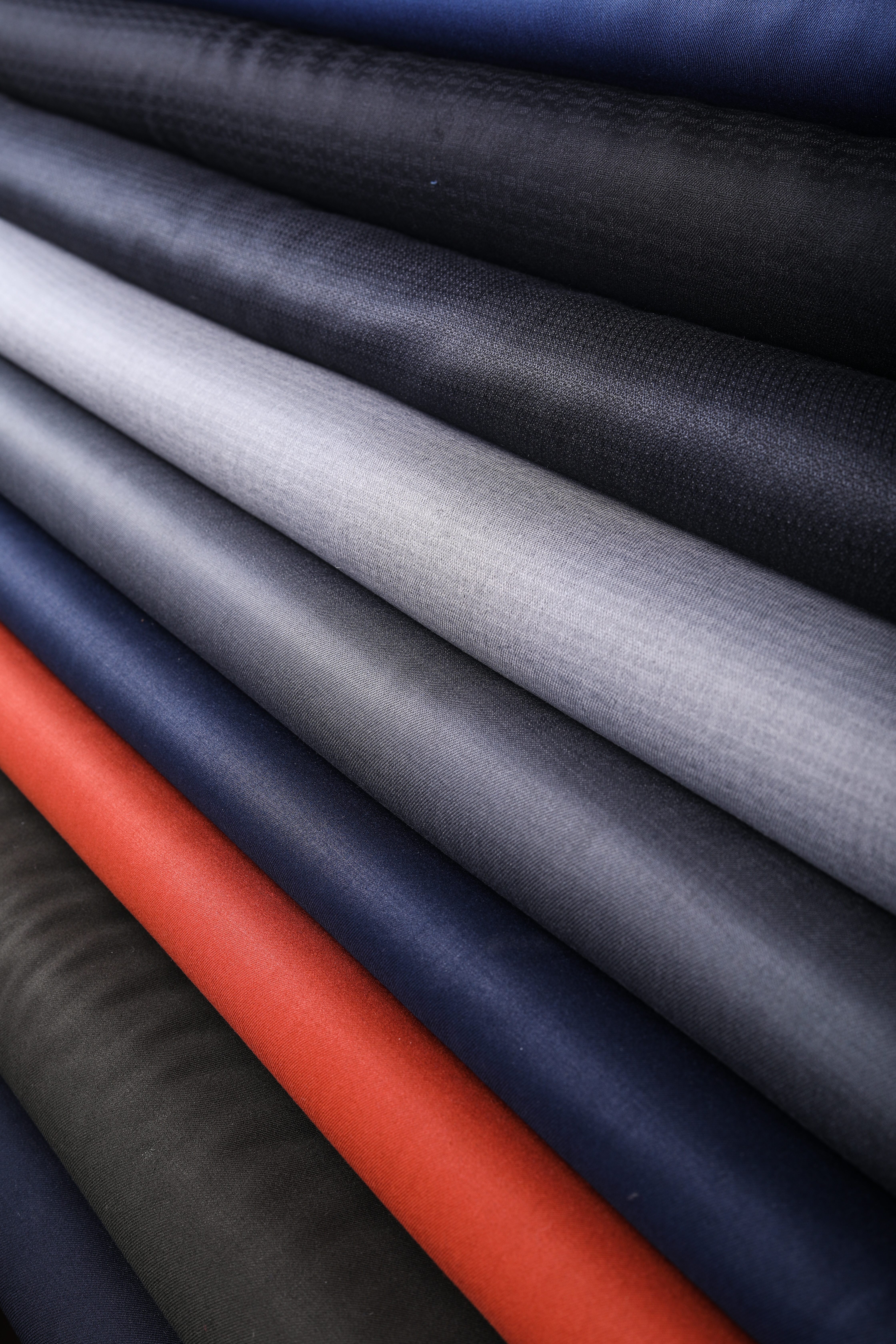 Plain Suiting Fabrics
