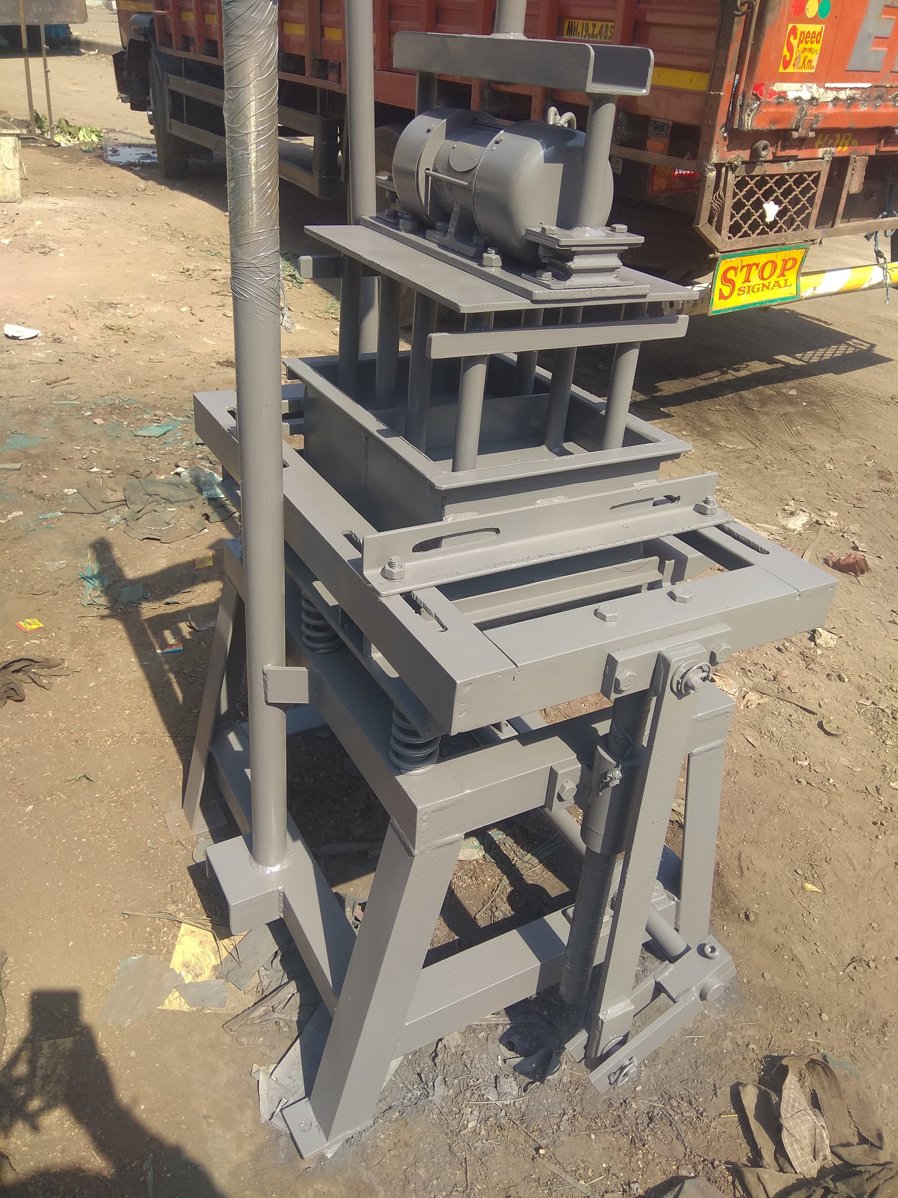 Bew - Mm2000 Manual Bricks Making Machine
