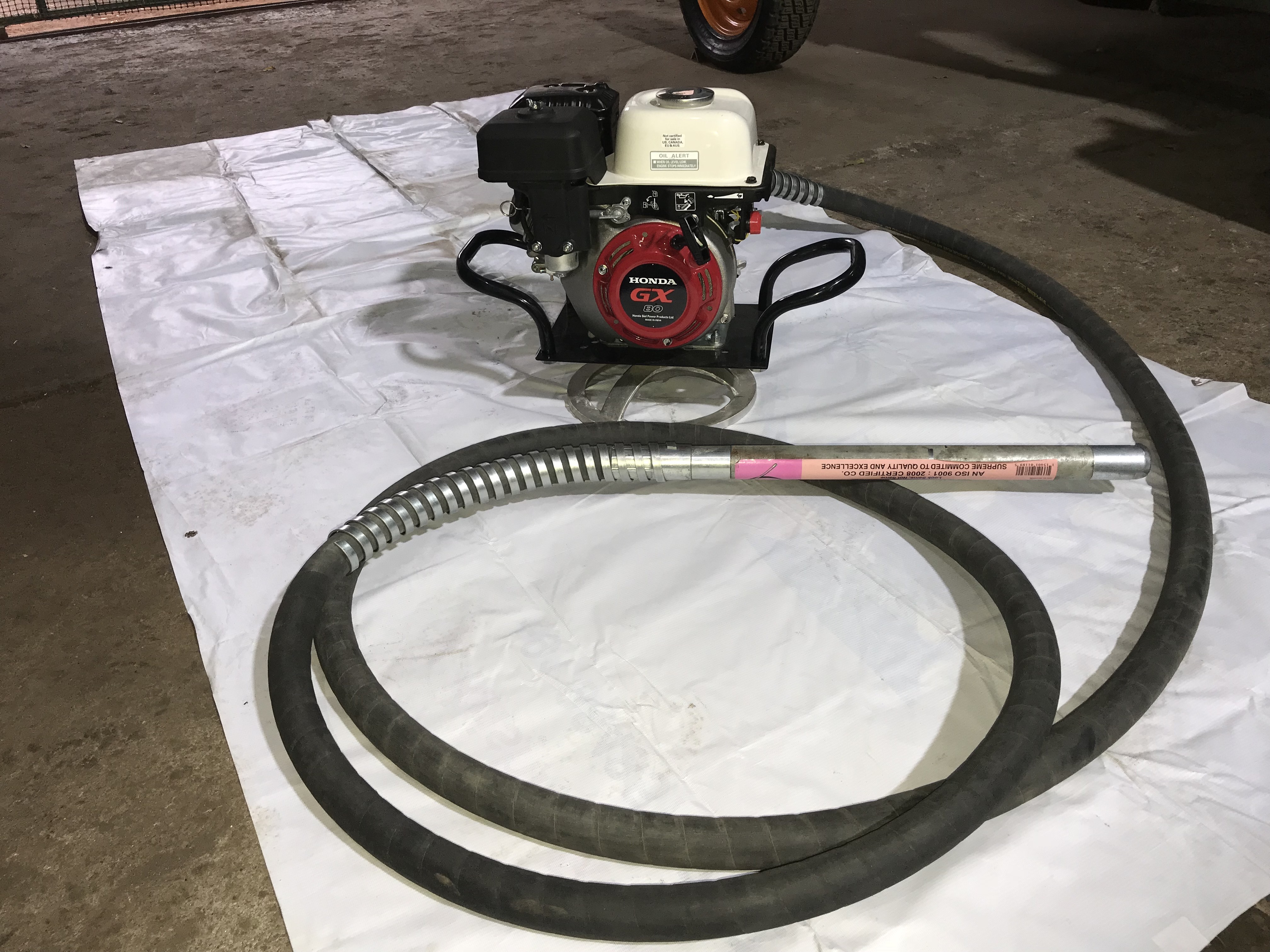 Needle Vibrator - 3 Hp Honda Gx-80 Engine, 6 Metres Length , Vibrational Speed 2850/3000 M/min, Durable Needle Tips 25mm, 40mm, 60mm