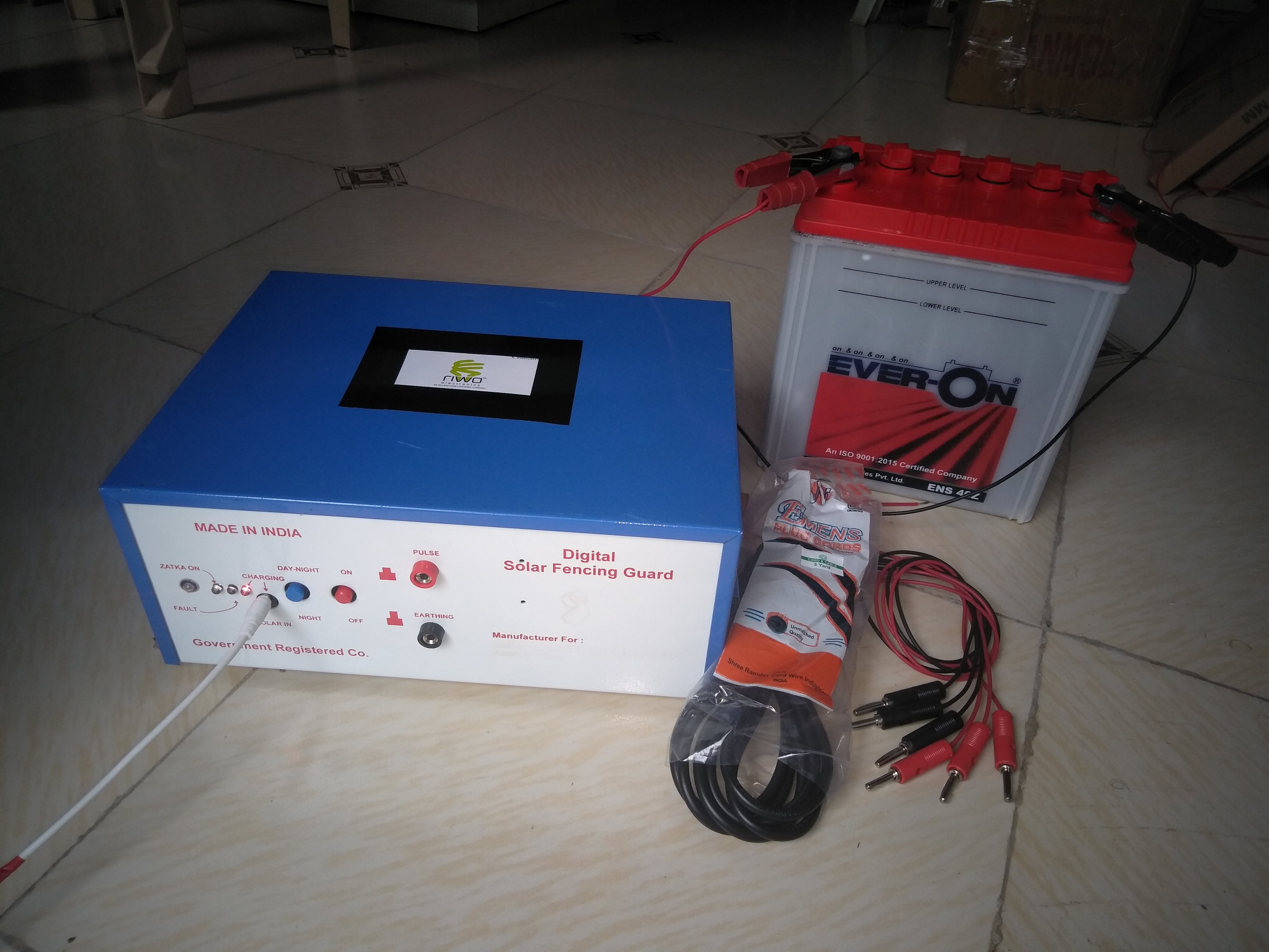 Digital Solar Fencing Guard