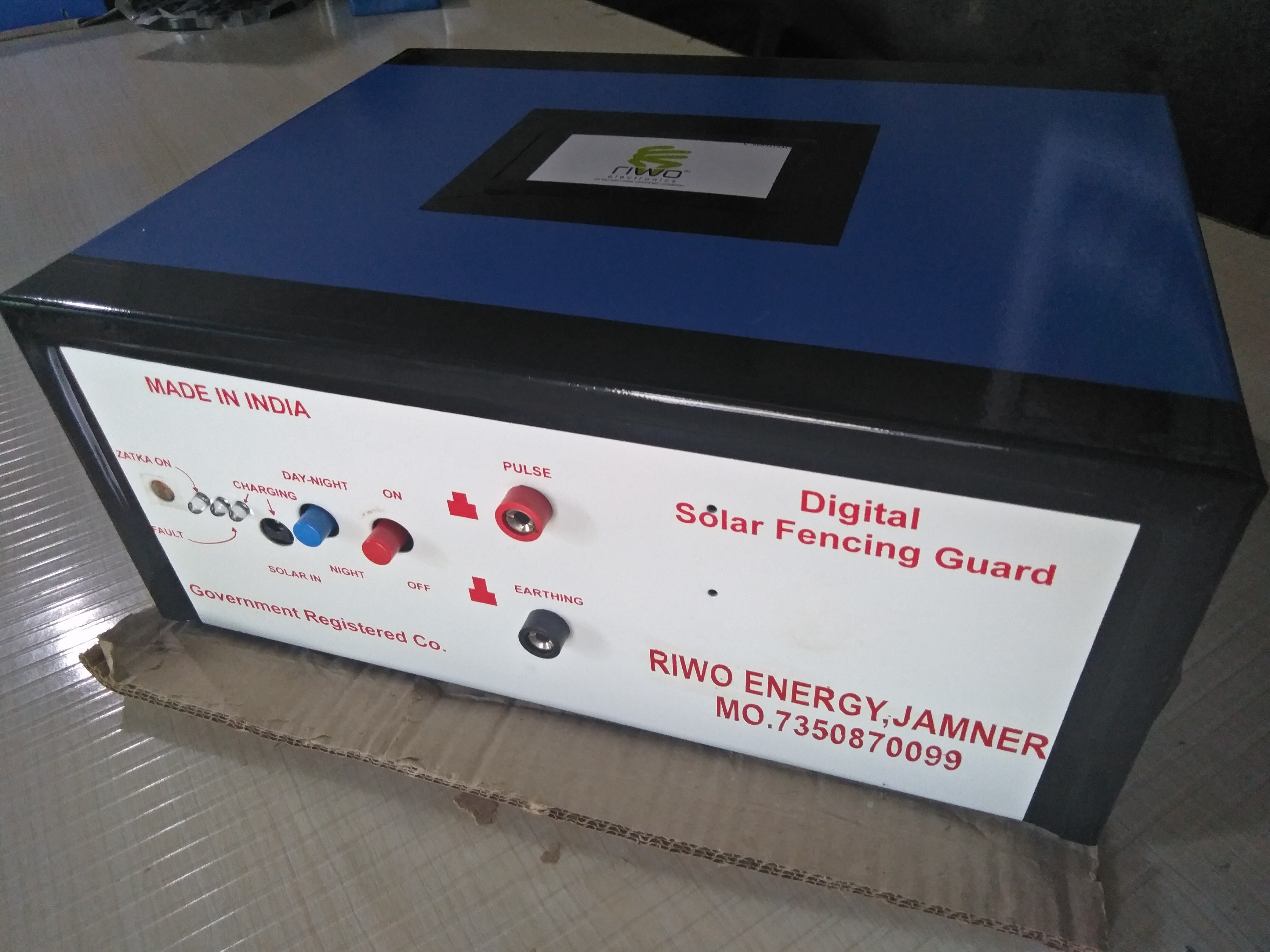 Digital Solar Fencing Guard