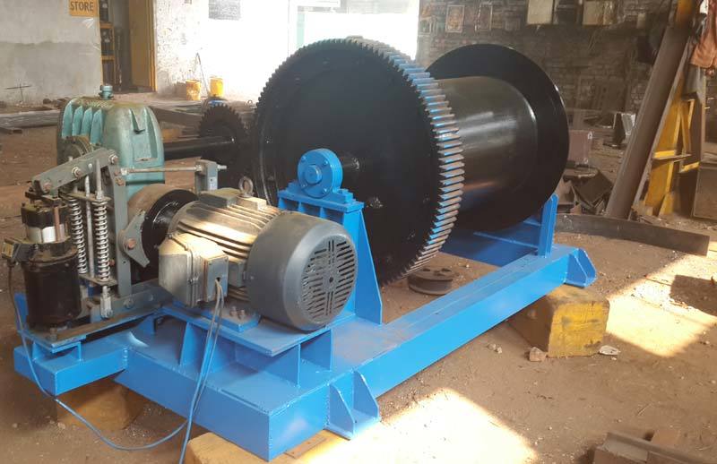 Electric Winch Machine - Mild Steel | 4 Mt Load Capacity, Electric Power Source, 10-48 Mm Wire Rope Diameter, 48 M/min Speed, Rugged Design