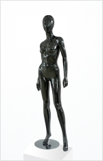 F Mannequin