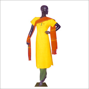 F Mannequin