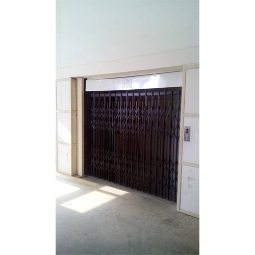 फ्रेट लिफ्ट (काउंटर वेट प्रकार)