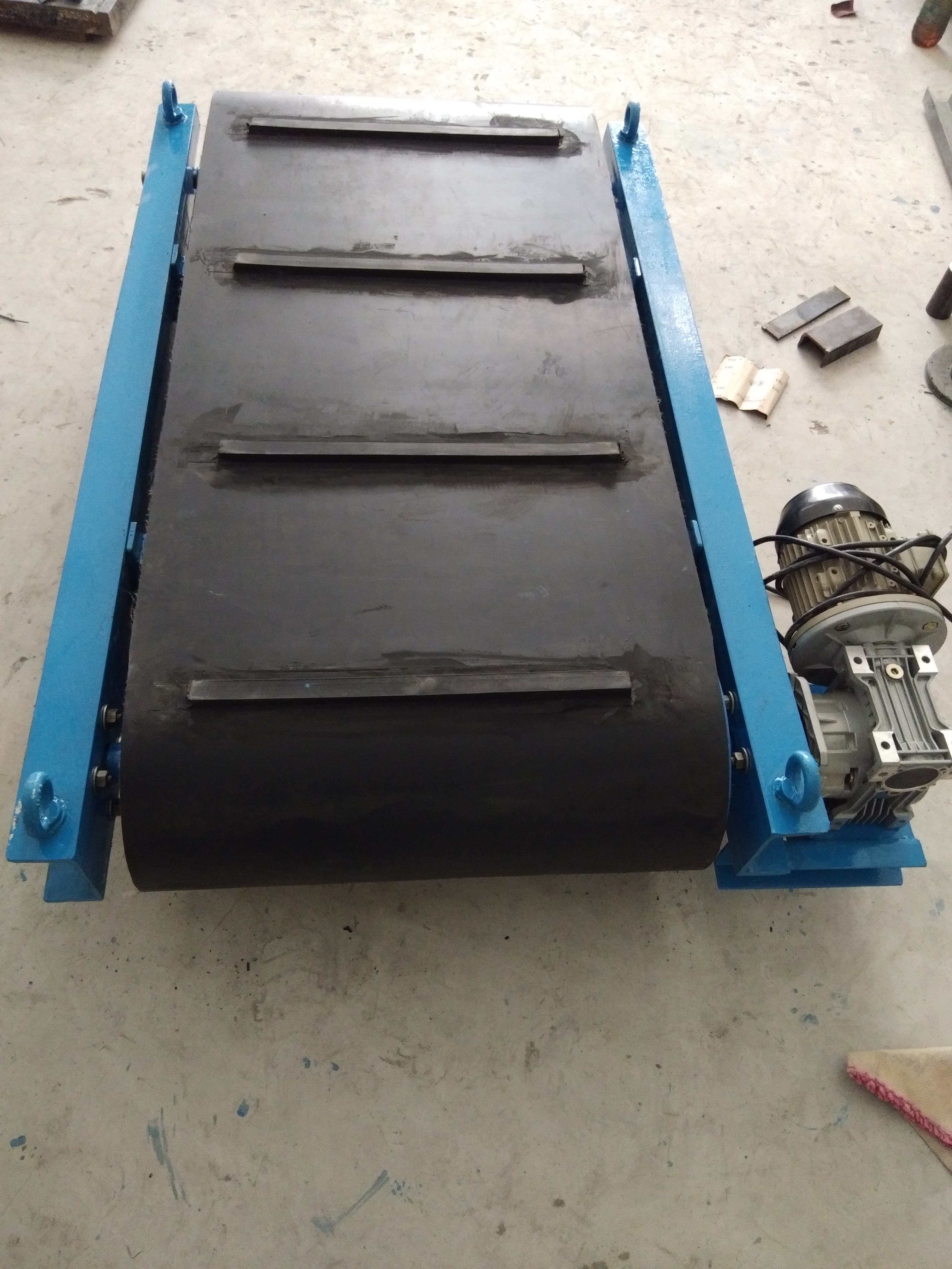 Overband Magnetic Separator - Color: Multicolor