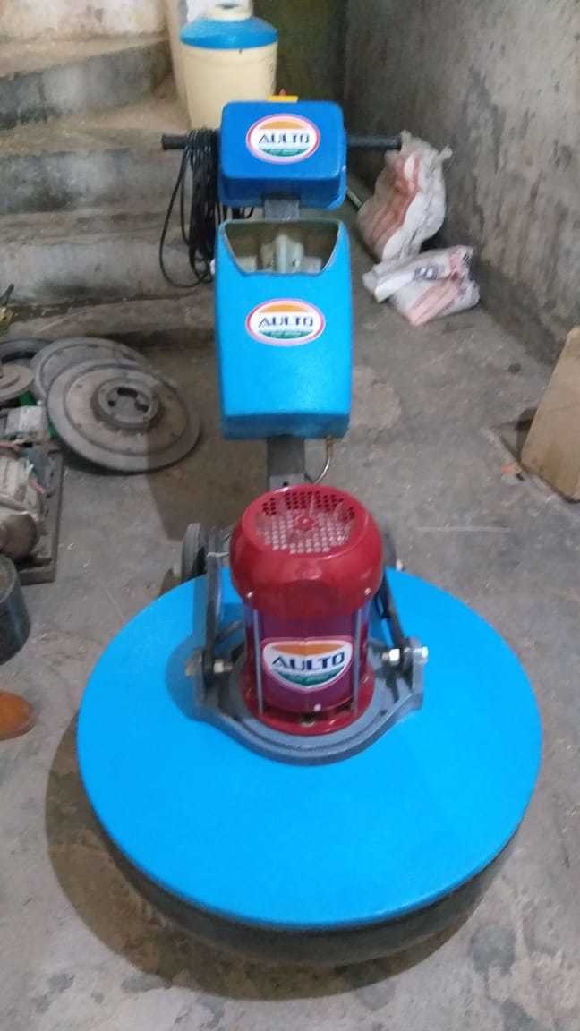 Single & Three Disc Floor Scrubber