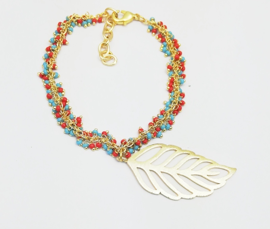 Turquoise And Red Color Smooth Round Bead Cluster Chain Bracelet With Gold Plated Charm Diameter: 6.5 Inch (In)