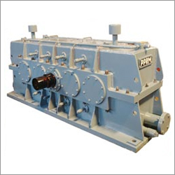 गियर बॉक्स कम पिनियन स्टैंड