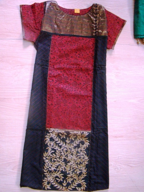 महिलाओं के ट्यूनिक्स