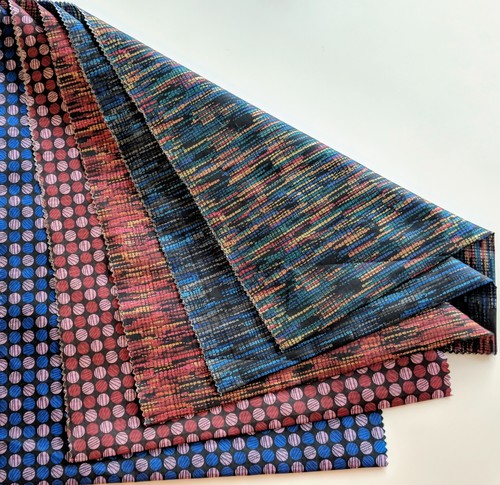 जैकार्ड प्रिंटेड टैफेटा