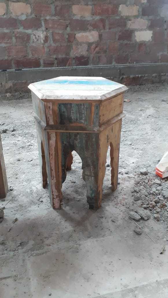 Somth Finish Side Table