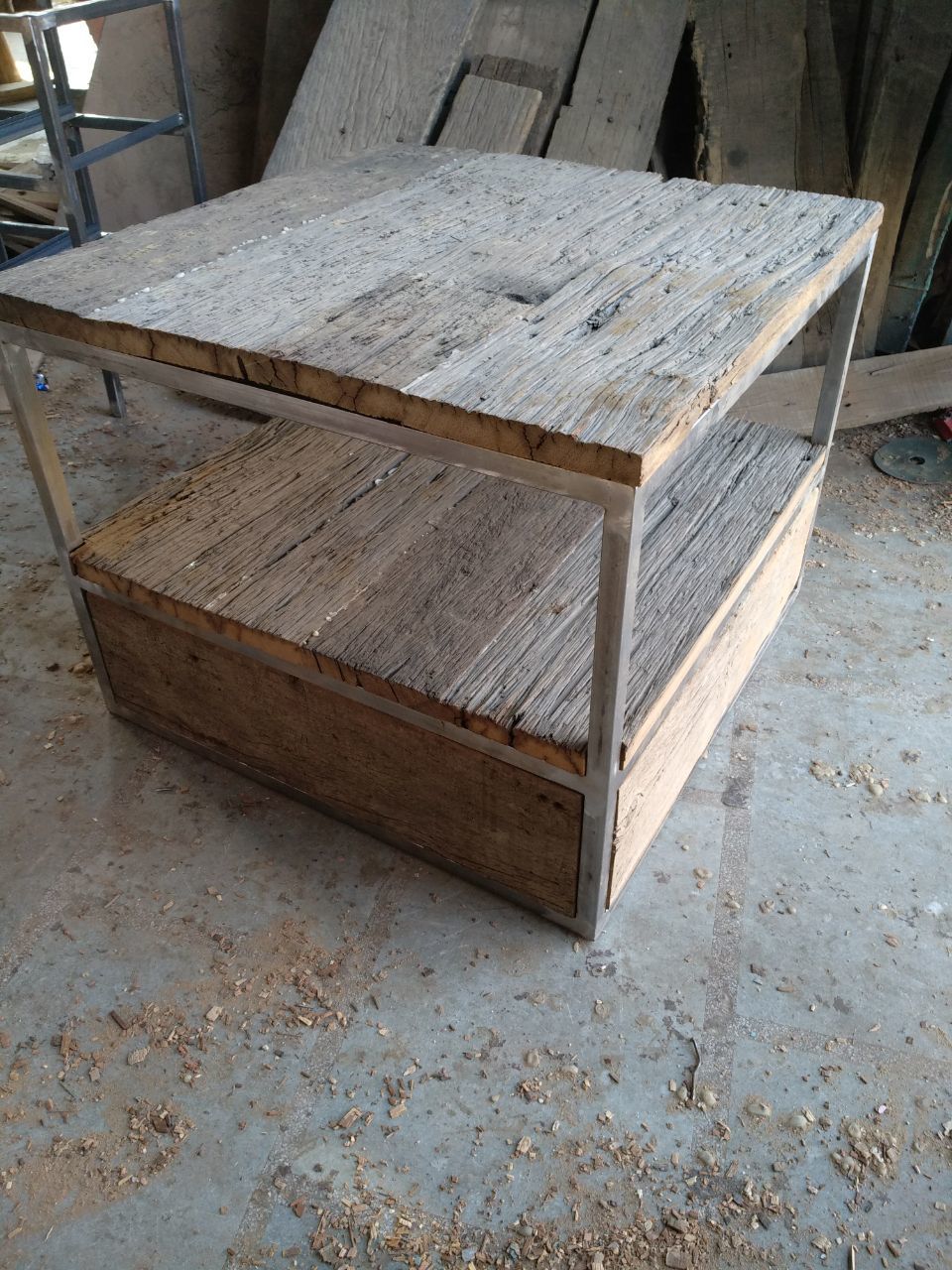 Somth Finish Side Table