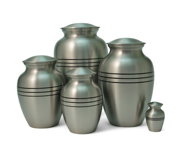 Brass Urns For Ashes - 100% Brass & Aluminum, Height 10", Volume 200 Cu In Keepsakes With Heart Design