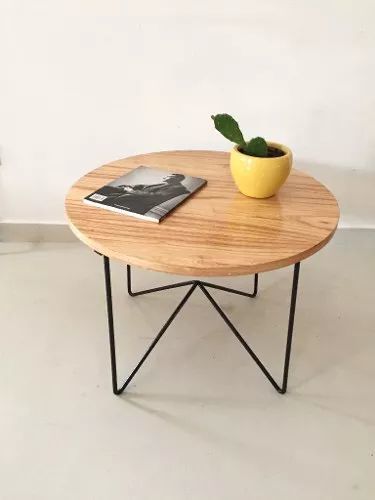 Smooth Finishing Wooden Coffee Table With Reclaim Wood Top