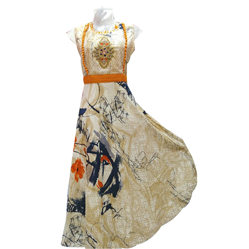 देवियों डिजाइनर अनारकली कुर्तियां