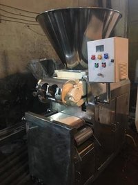 आटा डिवाइडर 2 पॉकेट आटा क्षमता: 25 किलोग्राम/घंटा