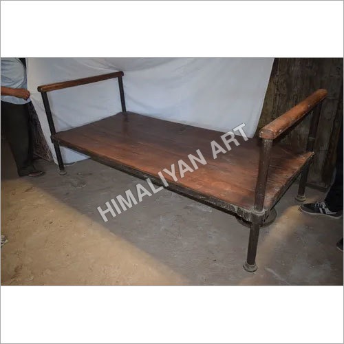 WOODEN BED
