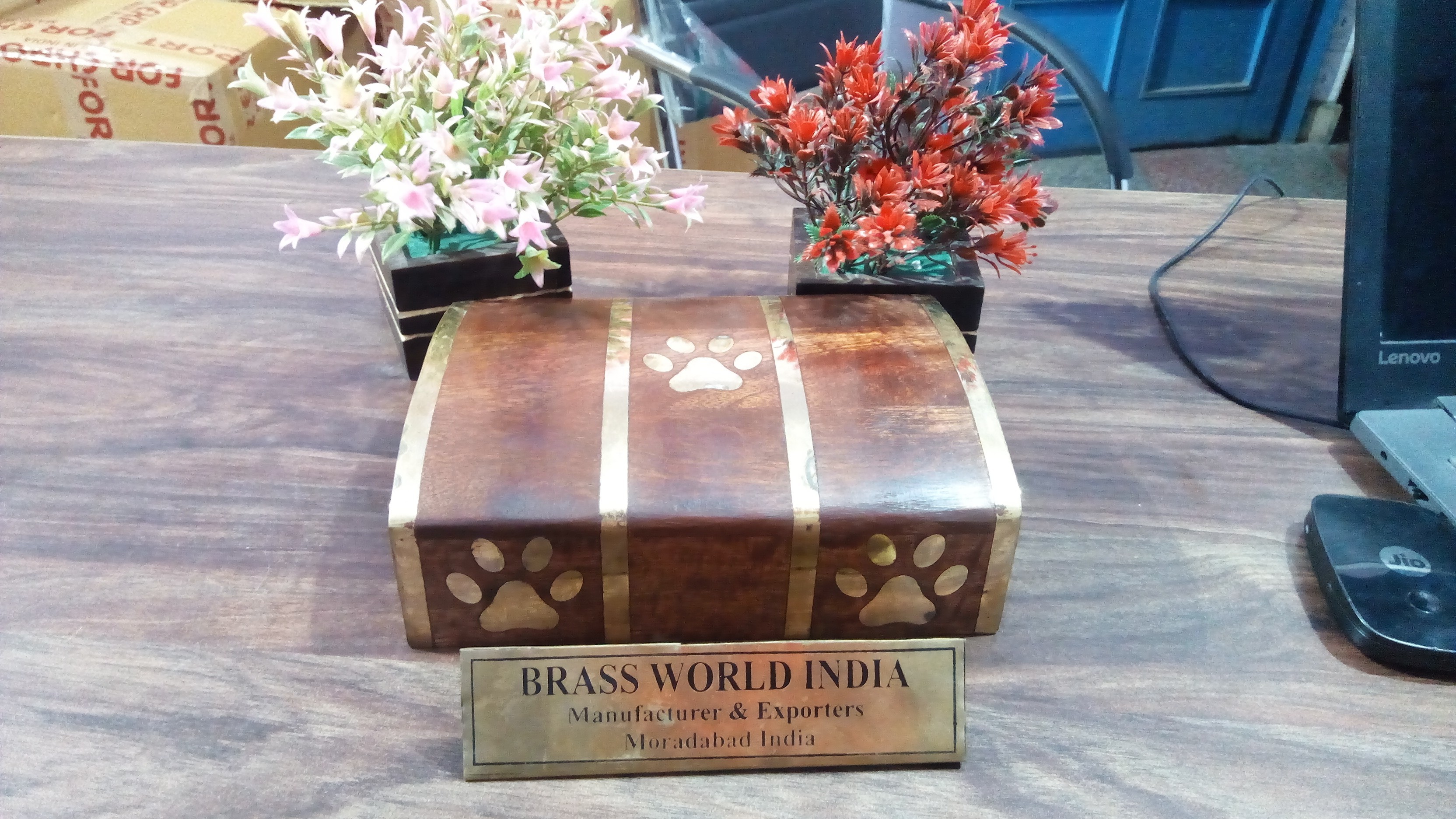 Wooden Pet Urn - Sheesham & Mango Wood Xtra Small To Extra Large Sizes Superior Quality Cremation Urn For Pets And Adults