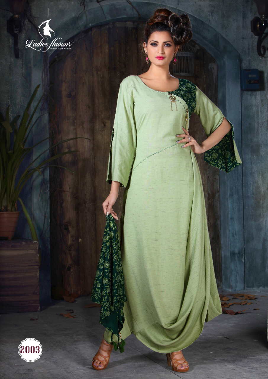 Designer Navratri Special Long Kurtis With Scarf Size: Medium