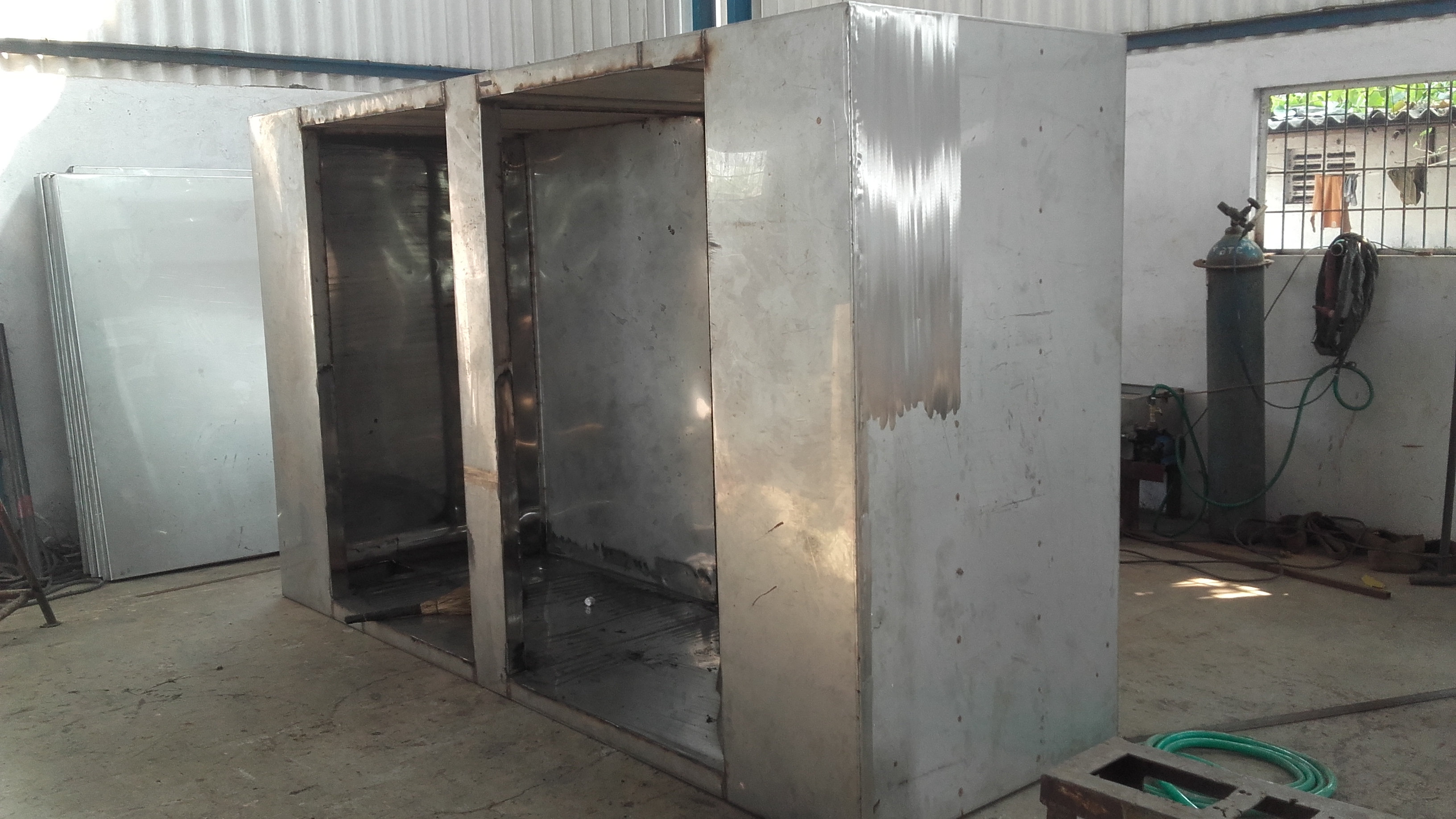 Silver Hot Air Tray Dryer