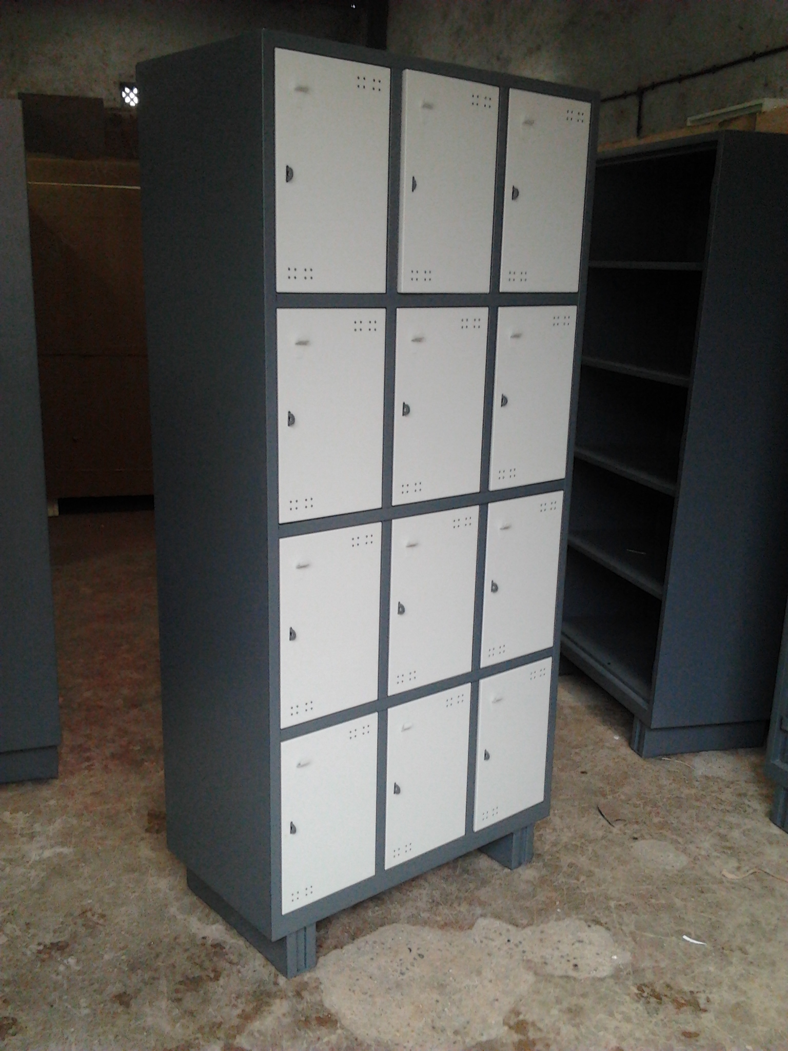 Machine Made Staff Lockers