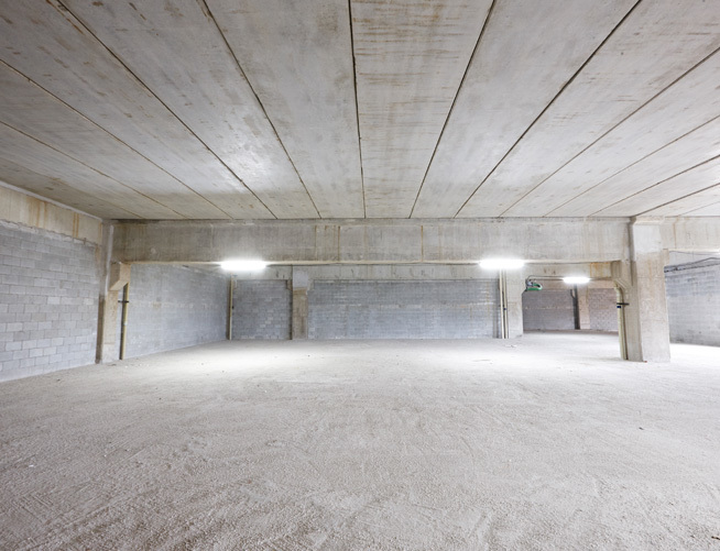 Hydro Seal-w+ - Liquid Plasticizer For Cement | Water Diminishment, Enhanced Strength, Waterproofing & Damp Proofing Solutions