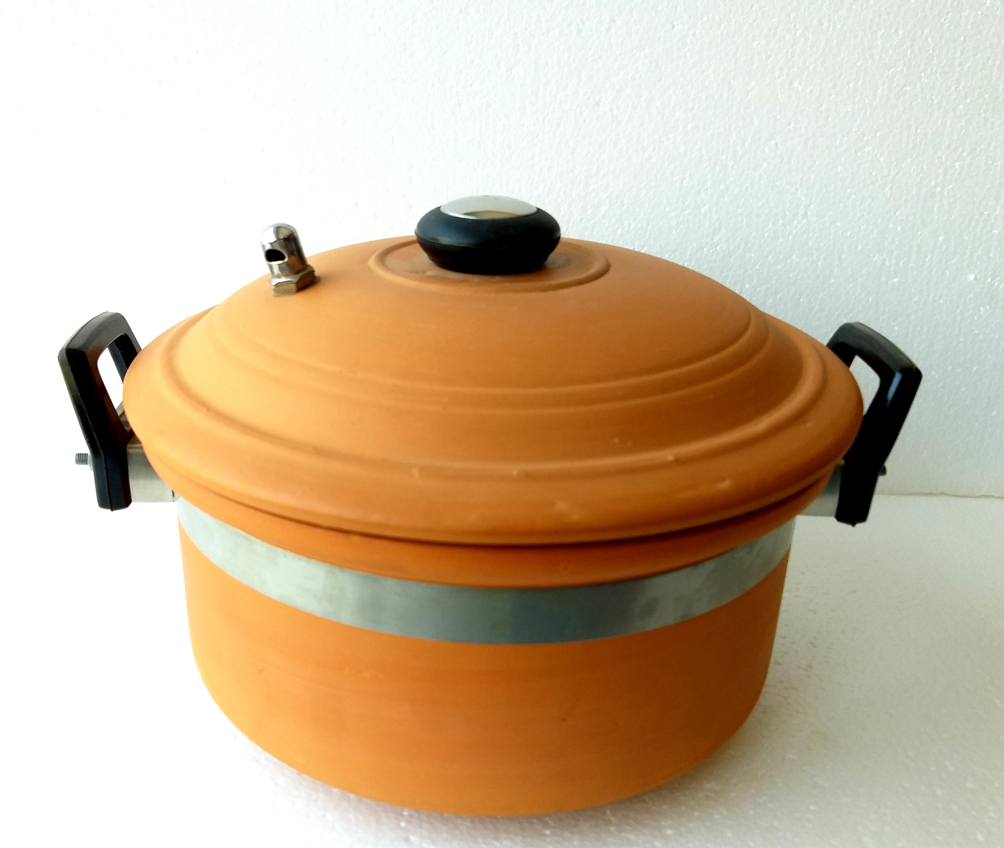 Terracotta Handi Interior Coating: Clay Polished