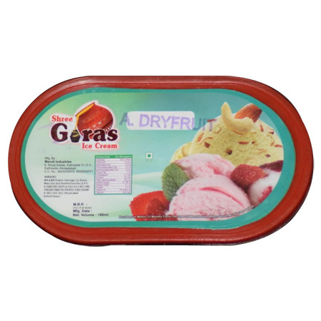 सूखे मेवों की आइस क्रीम टब