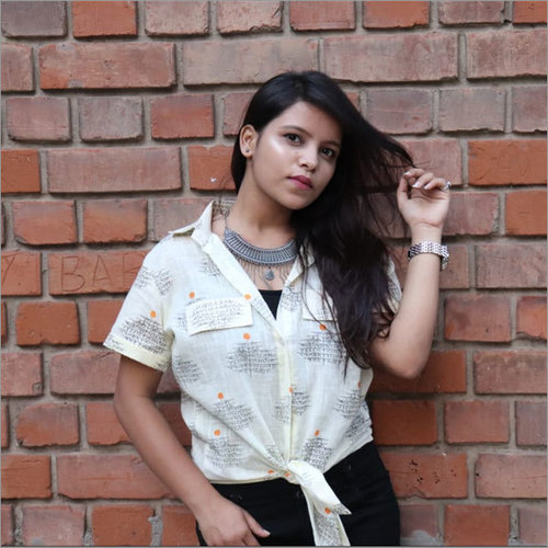 सूती महिलाओं की फैशन शर्ट्स