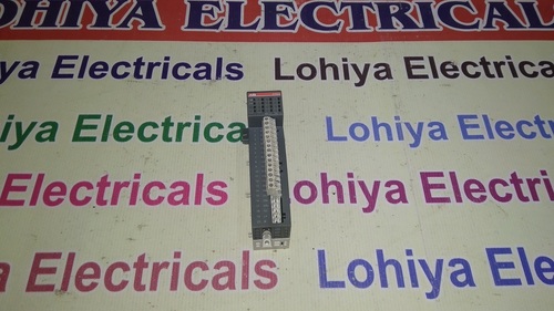 एबीबी आउटपुट मॉड्यूल