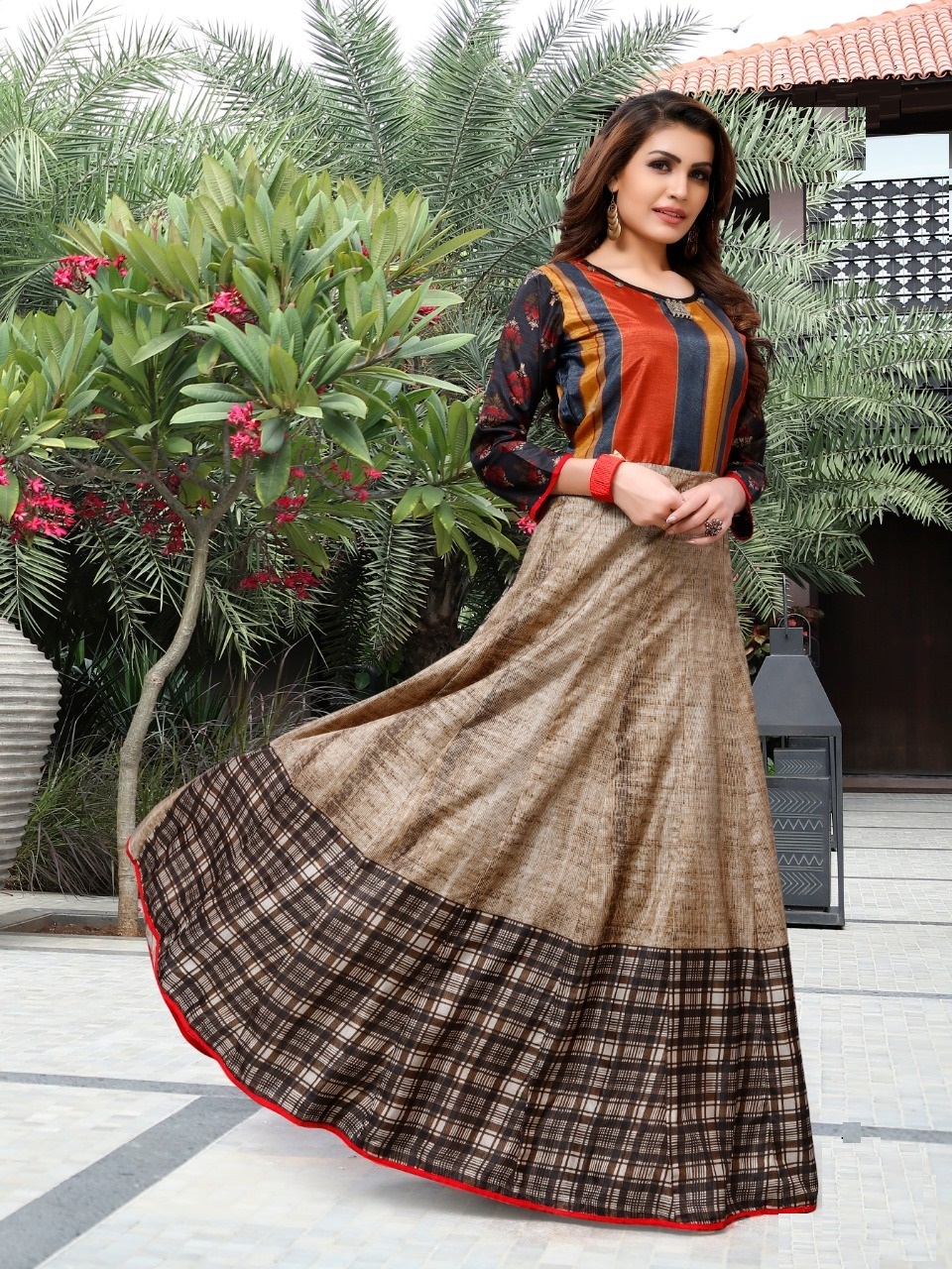 Georgette Kurtis Bust Size: 36 To 44 Up Inch (In)