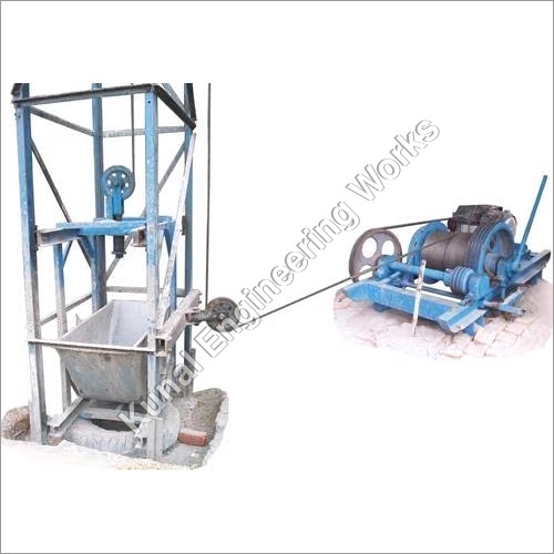 Builder Hoist - Steel Material, 10 ft x 5 ft x 5 ft Dimensions | 1 Ton Load Capacity, 1.5 HP Motor Power, 200 kg Weight, Trolley Load Capacity 0-1 Ton