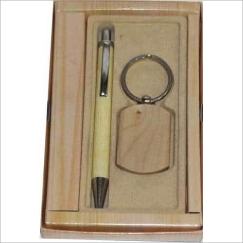 Cream And Silver Pen Holder