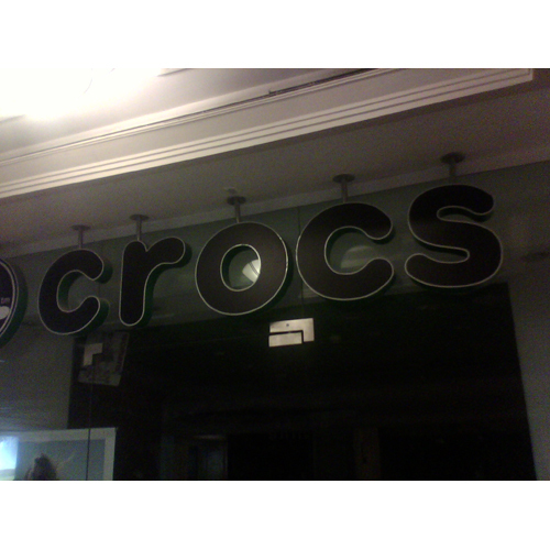 चैनल लेटर्स