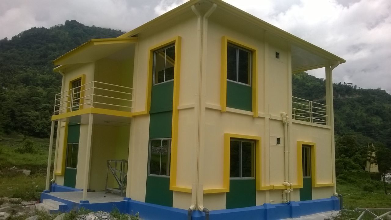 Pre Engineered Bungalow - Floor Material: Cement