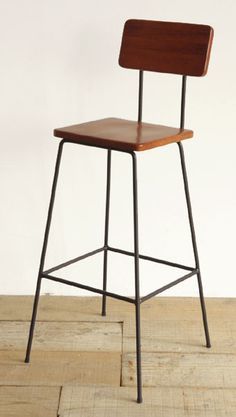 Iron Pipe Bar Chair With Adjustable Height Carpenter Assembly
