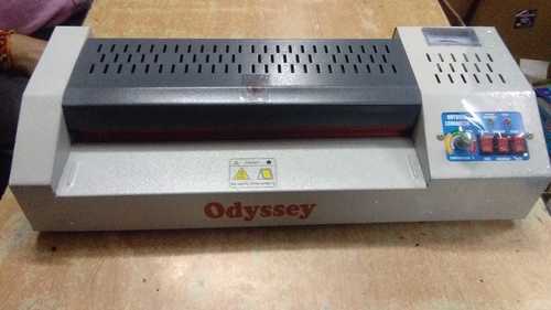 आयातित फाड़ना मशीन